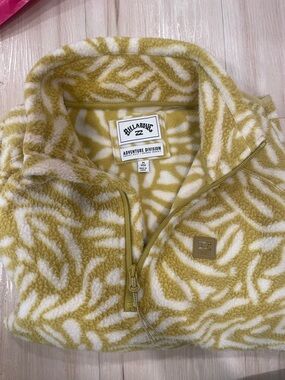 Billabong Yellow & White Patterned Fleece Quarter‑Zip Pullover